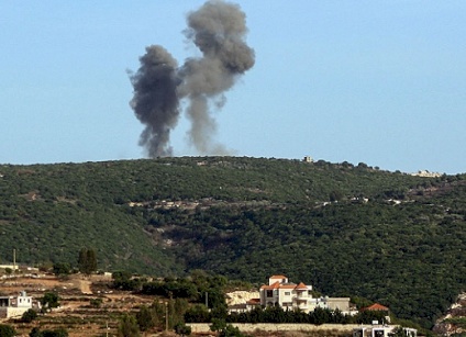 الاحتلال ينذر بإخلاء مناطق في جنوب لبنان وغارات تستهدف عدة بلدات