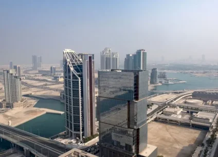 الإمارات تنفي فرض قيود على حركة رؤوس الأموال