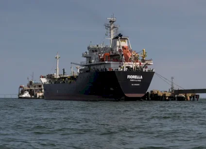 فنزويلا ترسل أول شحنة نفط إلى إسرائيل بعد انقطاع لسنوات