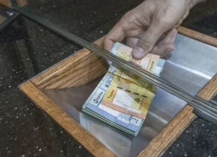 Lebanon Approves Increase in Public Sector Salaries and Raises Taxes