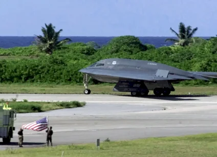 تقرير: بريطانيا رفضت استخدام واشنطن قاعدتي دييغو غارسيا وفيرفورد لضرب إيران