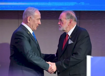 أمريكيون يتساءلون: هل يمثل هاكابي مصالح واشنطن أم تل أبيب؟