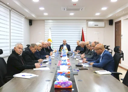 اللجنة التنفيذية لمنظمة التحرير تعقد اجتماعا في رام الله