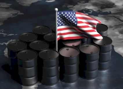 تحذير من ارتفاع سعر البنزين بأمريكا إثر الحرب على إيران