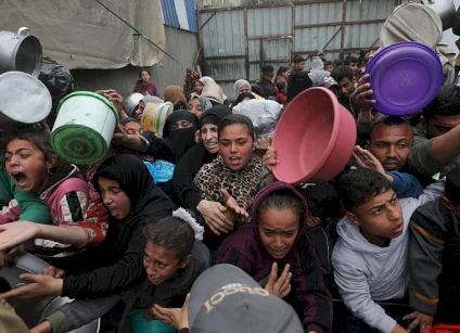 غزة: شهداء بقصف في حي الشجاعية مع تواصل الخروقات الإسرائيلية