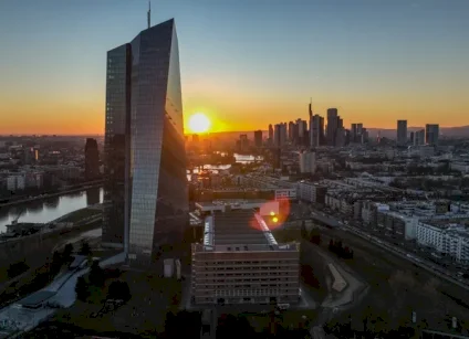 حرب إيران تضع البنوك المركزية العالمية في مواجهة مخاوف التضخم