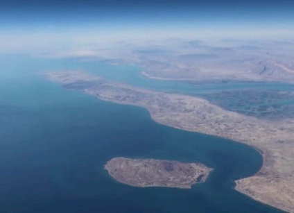 22 دولة تؤكد المشاركة في تأمين مضيق هرمز وتدين الهجمات الإيرانية