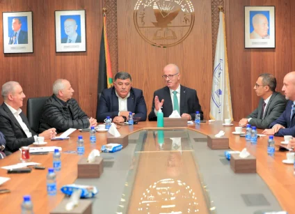 مؤسسات نابلس تحذر: ديون متراكمة على الحكومة بمئات ملايين الشواكل تهدد بإغلاق مستشفى النجاح الوطني