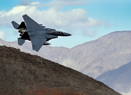 Washington Rescues Pilot from Iranian Mountains.. Trump Calls Operation the Boldest in American Military History