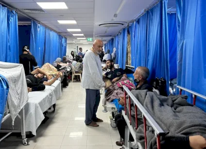 (محدث): وآخر متأثرًا بجروحه.. شهيدة وإصابات في قصف إسرائيلي على مواصي خان يونس
