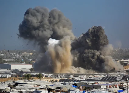 شهيد ومصابون جراء استهداف طائرات الاحتلال المواطنين شمال غزة
