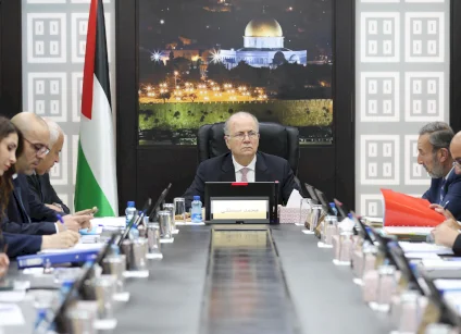 رئيس الوزارء يدعو لتكثيف الجولات الميدانية والتدخلات في مختلف القرى والبلدات وخاصة المستهدفة منها