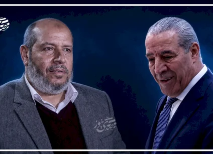 حسين الشيخ يهنئ خليل الحية بمناسبة انتخابه رئيسا للمكتب السياسي لحماس
