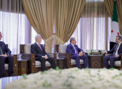 وزير خارجية سوريا يجتمع مع ياسر عباس في دمشق