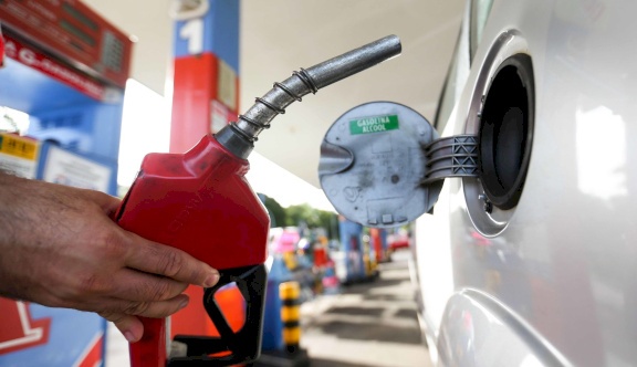 الإعلان عن أسعار المحروقات لشهر كانون الثاني