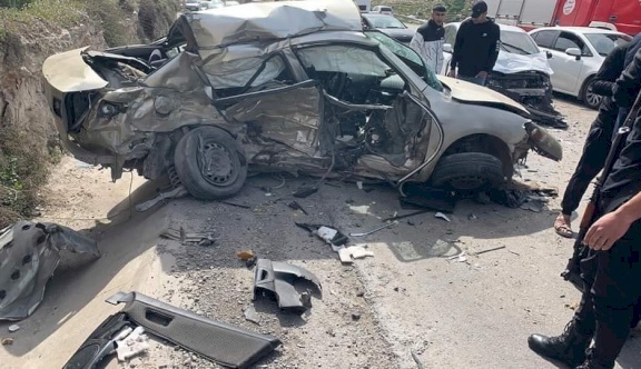 مصرع امرأة وإصابة 3 آخرين إثرى حادث طريق مروع بالقرب من وادي عرب