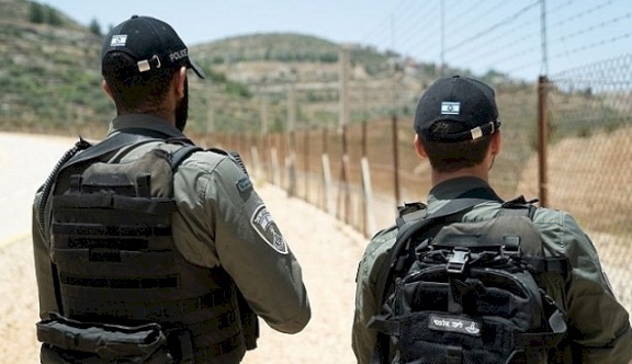 شهيد برصاص الاحتلال عند "عيون الحرامية" شمال رام الله (فيديو) 