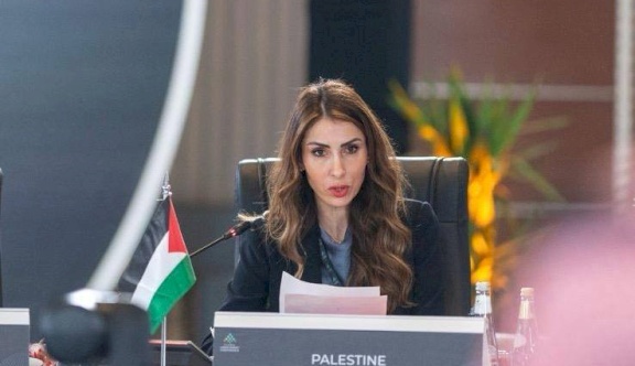 وزيرة العمل تؤكد أهمية دعم العمال الفلسطينيين وتعزيز صمودهم