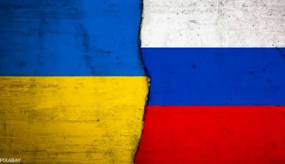 مقتل 4 أشخاص في غارة روسية شرق أوكرانيا