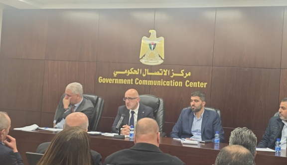 وزير المالية يحذر من قضايا مالية ضخمة ويكشف عن دعم دولي مرتقب