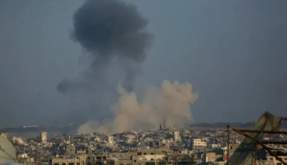 غارات إسرائيلية على حي الزيتون في غزة