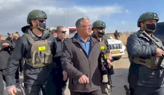 Al-Qaisum and Tarabin Al-Sana'a Submit Petition to the Supreme Court Against Police Campaign and Demand to Prevent Ben-Gvir from Entering the Town