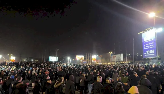 إيران تعتقل العشرات من "قادة" الاحتجاجات وأميركا وأوروبا تدعمان المتظاهرين