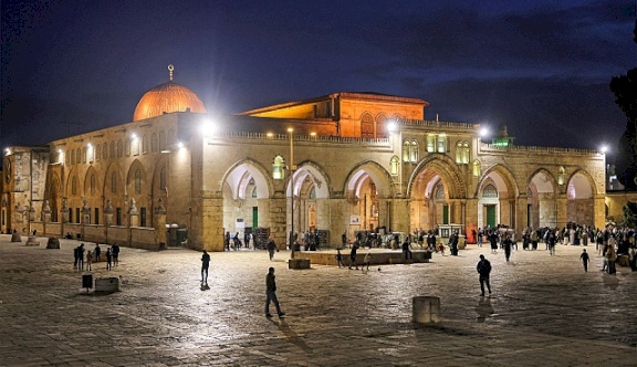دول عربية وإسلامية تدين استمرار الاحتلال بإغلاق المسجد الأقصى