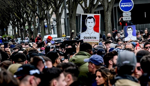 باريس تستدعي السفير الأميركي احتجاجًا على موقف واشنطن من مقتل ناشط يميني