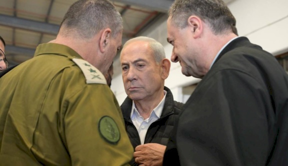 نتنياهو: سنواصل سحق النظام الإيراني