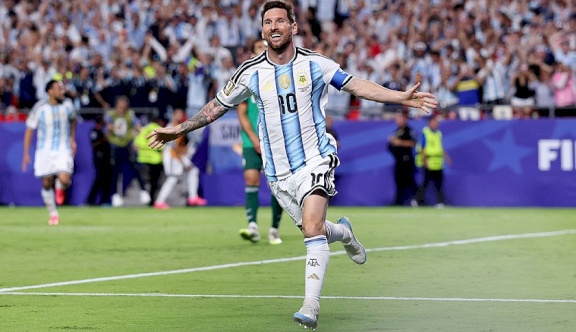 Messi a refusé de jouer pour l'Espagne et a manqué 3 Coupes du Monde