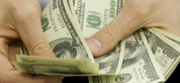 مصر ترجئ مؤقتاً خطة لطرح سندات دولية وسط تداعيات الحرب على إيران