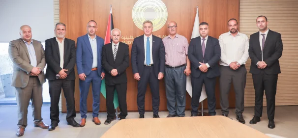 محافظ سلطة النقد: دعم صمود الهيئات المحلية أولوية عبر توسيع الاستفادة من البرامج التمويلية والخدمات المصرفية