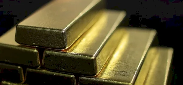 لأول مرة منذ نوفمبر.. الذهب يتراجع دون 4000 دولار للأونصة