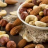 نوع من المكسرات يخفض خطر الإصابة بسرطان القولون