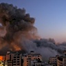 18 شهيداً بينهم أطفال بقصف إسرائيلي طال خيام نازحين غرب خان يونس