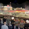 קוריאה הצפונית מציגה טיל חדש ארוך טווח בת parade צבאית "רובו"