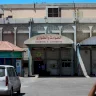 مستشفى غزة الأوروبي يخرج عن الخدمة بعد الاستهدافات الأخيرة