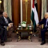 الرئيس يستقبل وزير خارجية الجزائر في الرياض