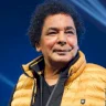 نقل الفنان محمد منير للمستشفى بسبب مشاكل بالكلى والكبد