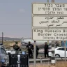 وزارة الاقتصاد: الاحتلال يغلق شريان فلسطين التجاري والإنساني