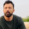 انفصال الفنان أحمد فهمي عن زوجته بعد 28 عاما من الزواج