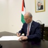 رئيس الوزراء يوقع قرارا بالمصادقة على إلزامية شراء المنتج الوطني في جميع العطاءات الحكومية