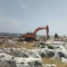 مستوطنون يشرعون بتجريف أراضٍ في قرية سرطة غرب سلفيت