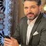 مشهد غير مألوف لوزير الثقافة السوري محمد الصالح
