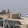الاحتلال يهدم خيام المواطنين في خلة الضبع بمسافر يطا ويعمل على إخلائهم قسراً