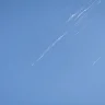 موجات صواريخ إيرانية جديدة على إسرائيل طالت منشأة كهرباء (فيديو)