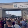 الداخلية: الساعات المقبلة ستشهد حلاً جذرياً لأزمة العالقين على جسر الملك حسين
