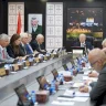 رئيس الوزراء: إجراءات إدارية ومالية لتخفيف الأعباء عن الموظفين العموميين