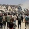 «لعبة رماية على مدنيين جوعى»... جراح بريطاني يروي فظائع الجيش الإسرائيلي بغزة